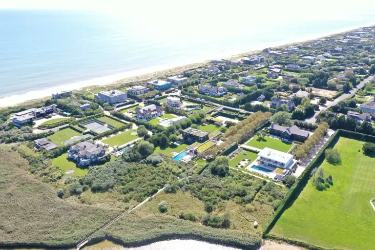 Bridgehampton New Construction by Ten Twelve